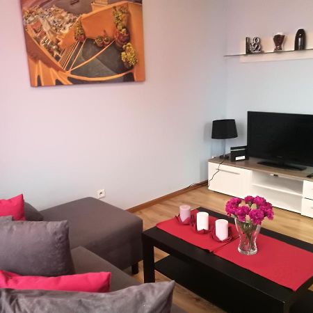 Apartments 4 You Krawiecka ヴロツワフ エクステリア 写真